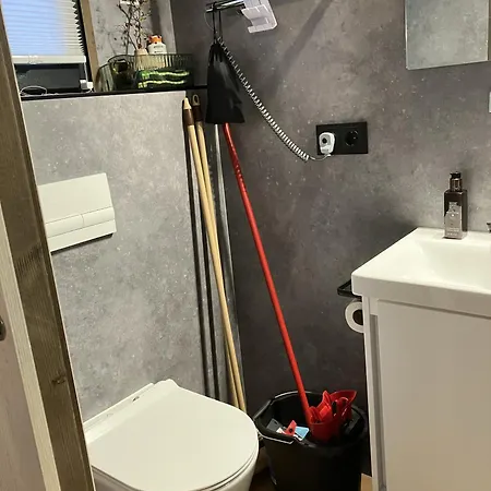 Tinyhaus Sundevit Сasa de vacaciones Middelhagen