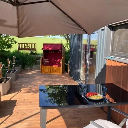 Tinyhaus Sundevit Holiday home *